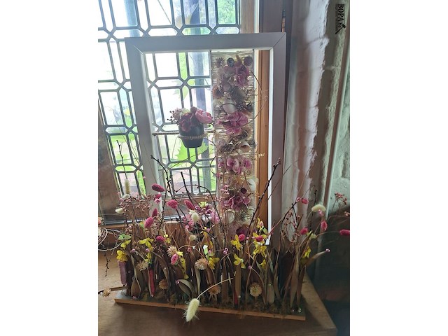Lot 16 - florale decoratie. 13 stuks - afbeelding 4 van  4