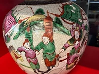 Lot 16 - geglazuurde chinese pot - afbeelding 2 van  4