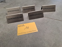 Lot 16 - gereserveerd bordje - 5 stuks - afbeelding 1 van  1