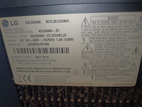 Lot 16 - lg televisie 107 cm - afbeelding 2 van  2