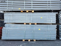 Lot 16 - palletstelling met 14 staanders