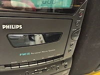Lot 16 - philips fw15 personal micro system - afbeelding 2 van  3