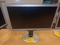 Lot 16 - philips led monitor 55 cm