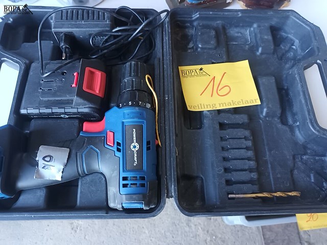 Lot 16 - power craft schroefmachine - afbeelding 1 van  3