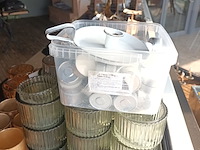 Lot 16 - theelichthouders en theelichten - afbeelding 2 van  3