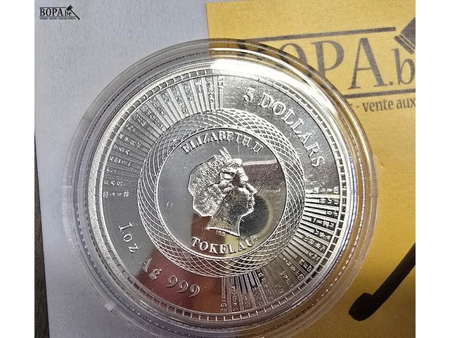 Lot 16 - tokelau 5 dollars 2020 vivat humanitas (2 stuks) - afbeelding 3 van  4