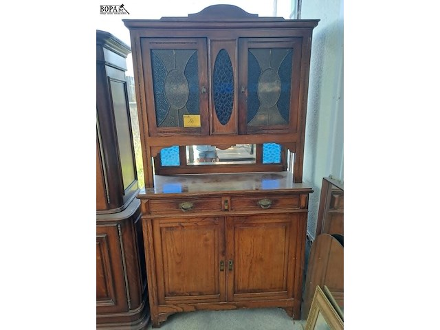 Lot 16 - vintage eiken buffetkast met glas in looddeuren en spiegel a - afbeelding 1 van  8