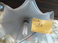Lot 16 - vintage murano glazen hanglamp jaren '70 - afbeelding 2 van  4