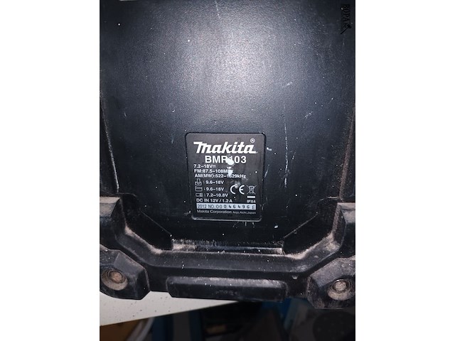Lot 16 - werfradio makita - afbeelding 3 van  5