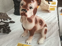 Lot 160 - hond in porselein