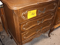 Lot 160 - houten ladekast