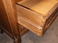 Lot 160 - houten ladekast - afbeelding 2 van  4