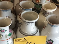 Lot 160 - oosterse vaasjes. 10 stuks - afbeelding 1 van  3