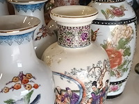 Lot 160 - oosterse vaasjes. 10 stuks - afbeelding 3 van  3