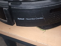 Lot 160 - robot stofzuiger roomba combo - afbeelding 2 van  3