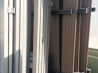 Lot 160 - terraswanden en vloer - afbeelding 3 van  4