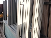 Lot 160 - terraswanden en vloer - afbeelding 4 van  4