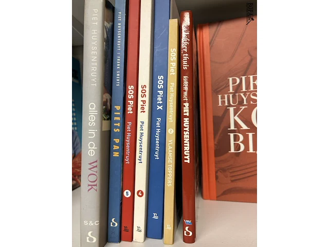 Lot 161 - lot boeken 'piet huysentruyt' - 8 stuks - afbeelding 2 van  3