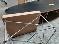 Lot 161 - vitra eames elliptical table etr - 'surfboardtable' door cha - afbeelding 7 van  7