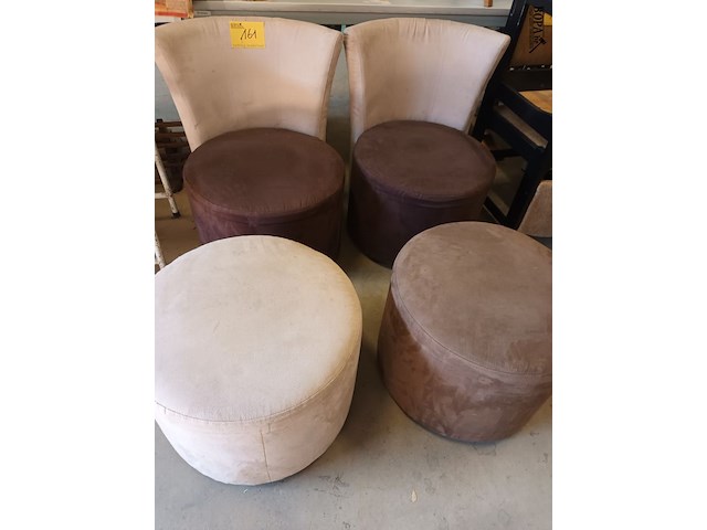 Lot 161 - zetel en poef. 4 stuks - afbeelding 1 van  4