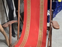 Lot 162 - houten strand ligstoel - afbeelding 1 van  4