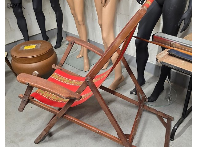 Lot 162 - houten strand ligstoel - afbeelding 2 van  4