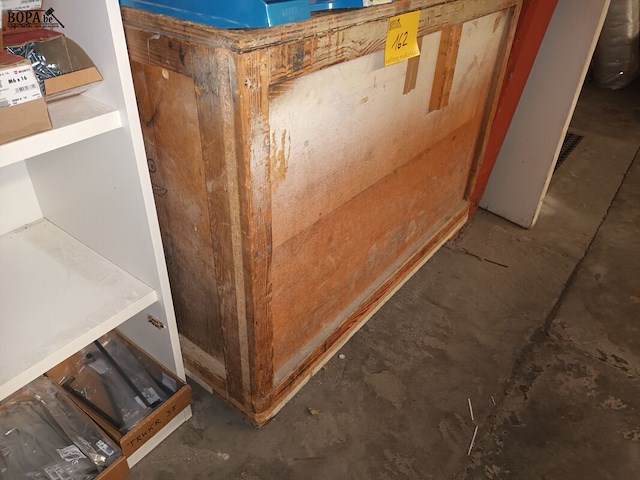Lot 162 - houten werkbank op wielen - afbeelding 3 van  3