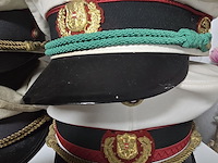 Lot 162 - oostenrijk 4 kepies + 1 schuitje - afbeelding 2 van  4