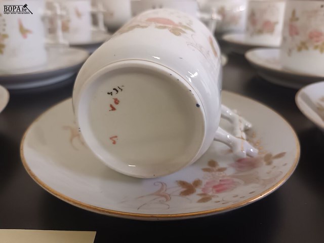 Lot 163 - koffieservies. 27 stuks - afbeelding 5 van  5