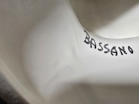 Lot 163 - koppel italiaanse porseleinen beelden bassano - afbeelding 7 van  7