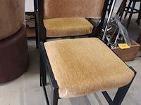 Lot 163 - vintage eetkamerstoelen. 2 stuks - afbeelding 1 van  4