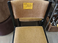 Lot 163 - vintage eetkamerstoelen. 2 stuks - afbeelding 4 van  4