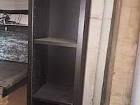 Lot 163 - zwarte kolomkast - afbeelding 2 van  2