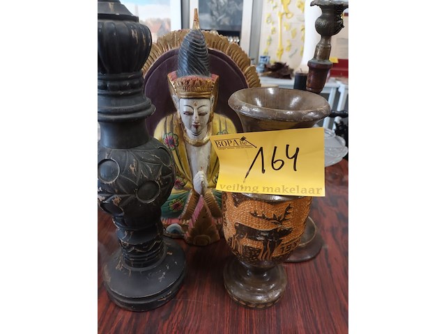 Lot 164 - houten deco. 4 stuks - afbeelding 1 van  4