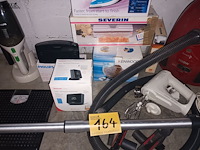 Lot 164 - huishoud elektro. 9 stuks - afbeelding 1 van  4