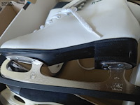 Lot 164 - kunstschaatsen vintage bauer en freetime canada origineel in - afbeelding 2 van  3