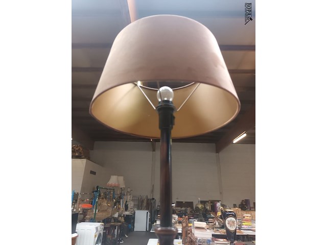 Lot 164 - lampedaire in houtdraaiwerk - afbeelding 3 van  3