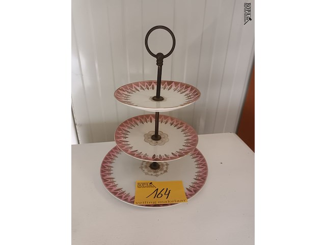 Lot 164 - snoepjesschaal bavaria - afbeelding 1 van  4