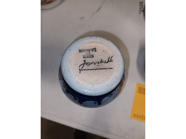 Lot 165 - aardewerk kruiken. 4 stuks - afbeelding 6 van  8