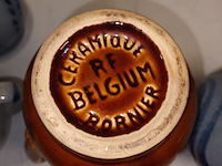 Lot 165 - aardewerk kruiken. 4 stuks - afbeelding 8 van  8