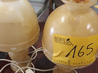 Lot 165 - albast tafellampen. 2 stuks - afbeelding 4 van  4