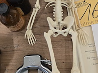 Lot 165 - lot medische toebehoren - afbeelding 7 van  11