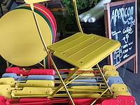 Lot 165 - metalen klapstoelen ikea. 15 stuks - afbeelding 1 van  4