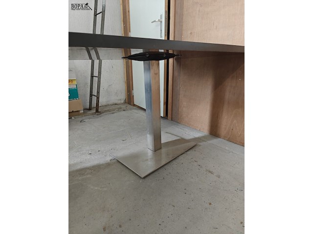 Lot 165 - rechthoekige tafel - afbeelding 2 van  2
