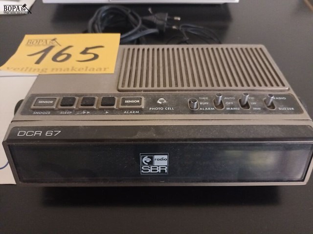 Lot 165 - wekkerradio. 2 stuks - afbeelding 4 van  5