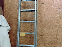 Lot 166 - aluminium ladder h2m50 - schuifladder - afbeelding 1 van  1