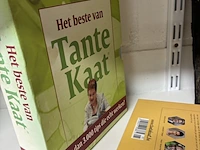 Lot 166 - boeken 'tante kaat' - afbeelding 2 van  2