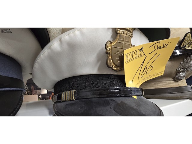 Lot 166 - italië 6 kepies - afbeelding 4 van  6