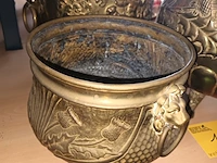 Lot 166 - koperen cache-pot. 3 stuks - afbeelding 2 van  3