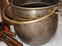 Lot 166 - koperen decoratie. 5 stuks - afbeelding 5 van  5